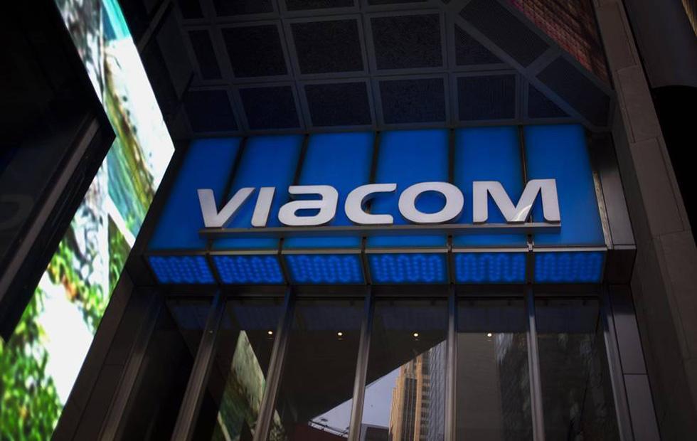 in talks with mobile carriers over video streaming deals SlashGear