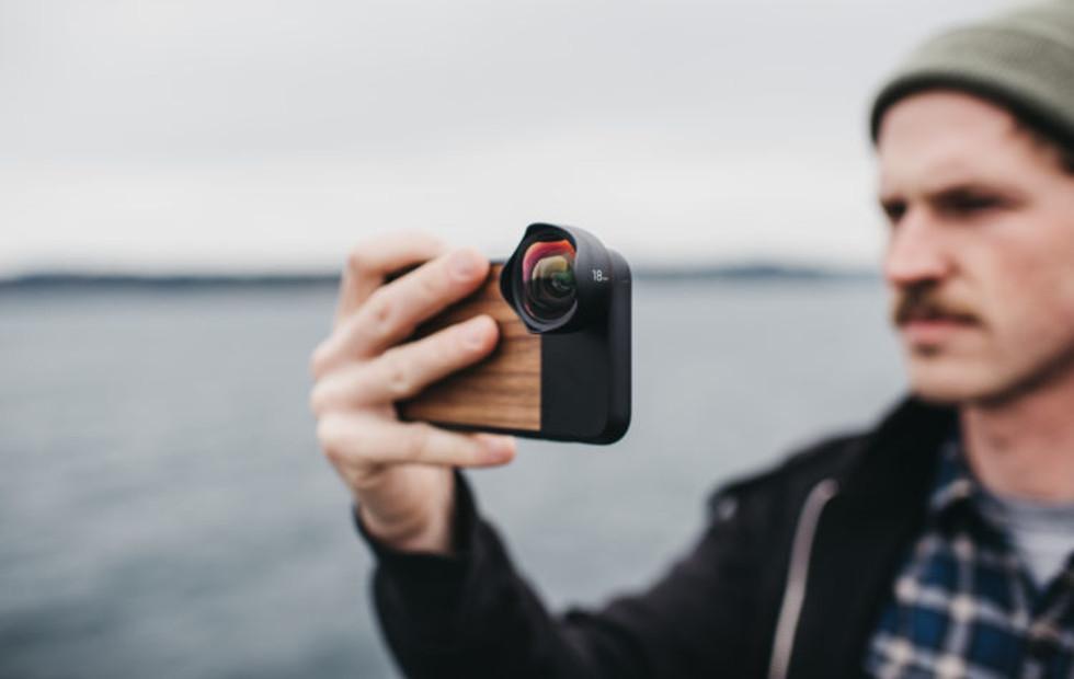 Moment for iPhone X photo case, lenses make the camera shine