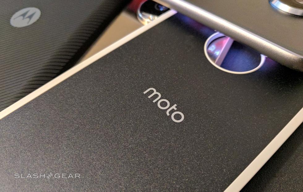 Motorola Black Friday Deals 2017 Include Moto Z2 Play And Mods Slashgear