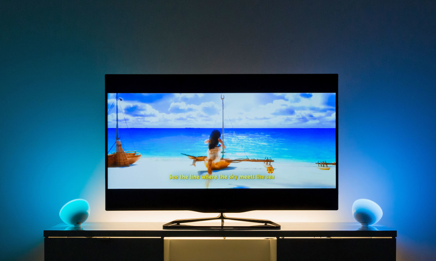 Philips Roku smart TVs arrive with 40″ budget model SlashGear