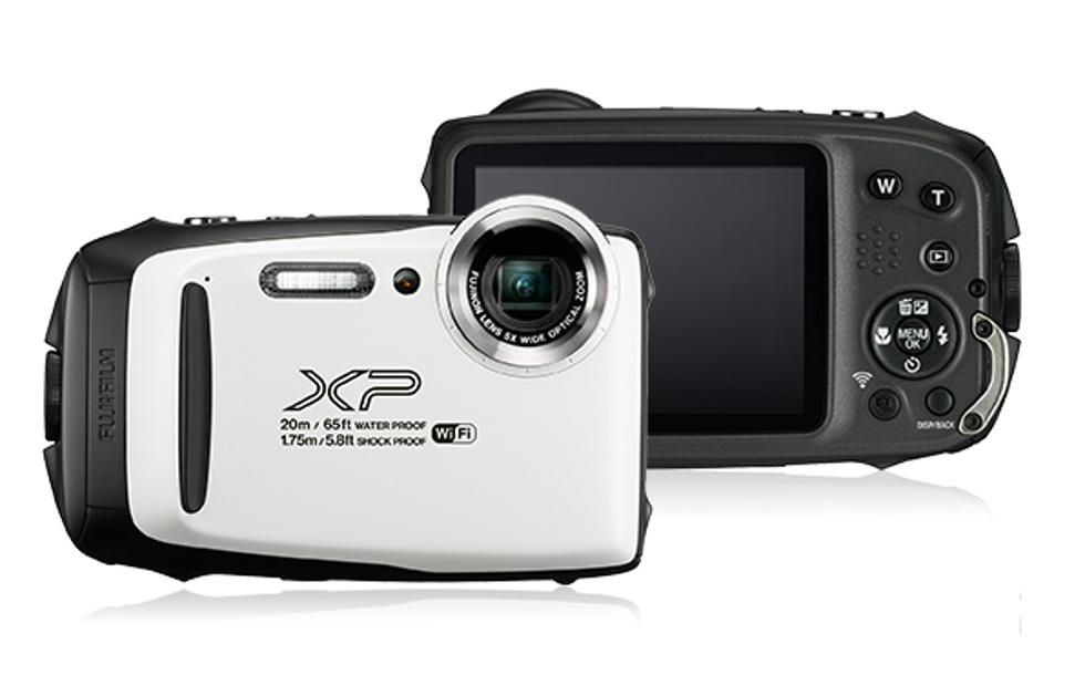 Fujifilm FinePix XP130 adds Bluetooth to a rugged compact camera