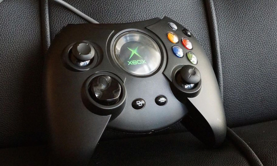 Xbox One original Duke controller priced for release in March