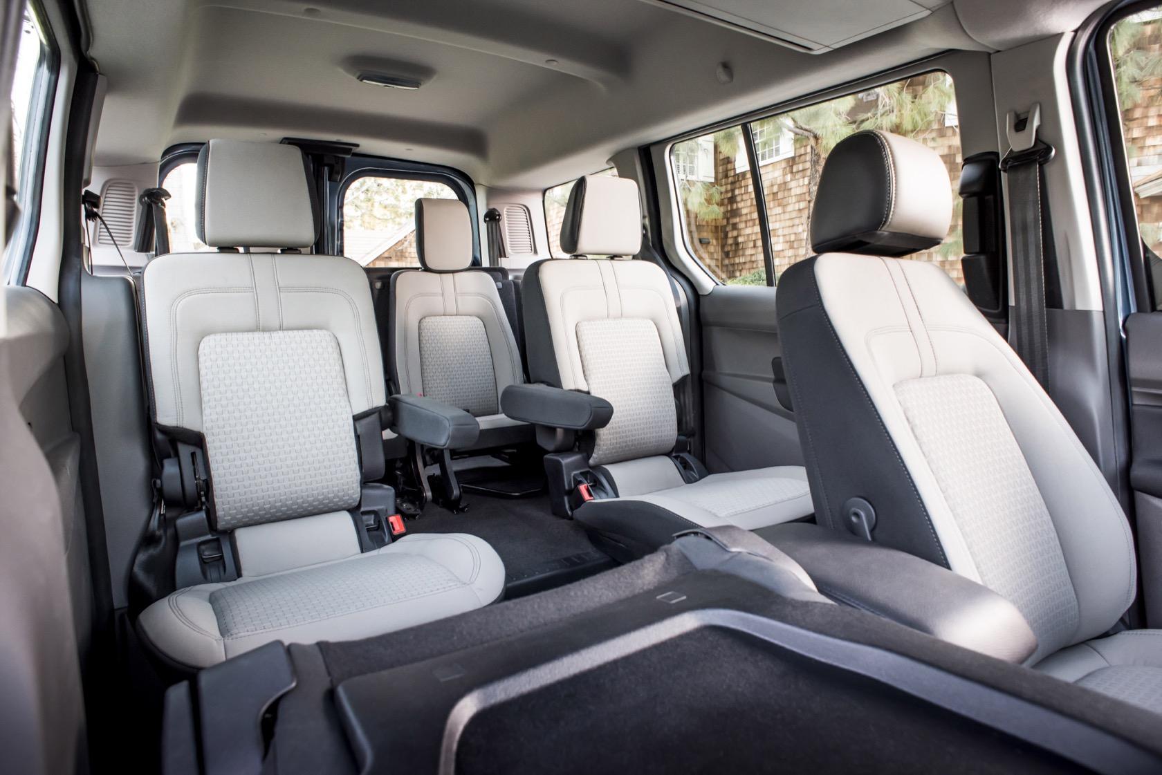2019 ford transit connect seating capacity 6
