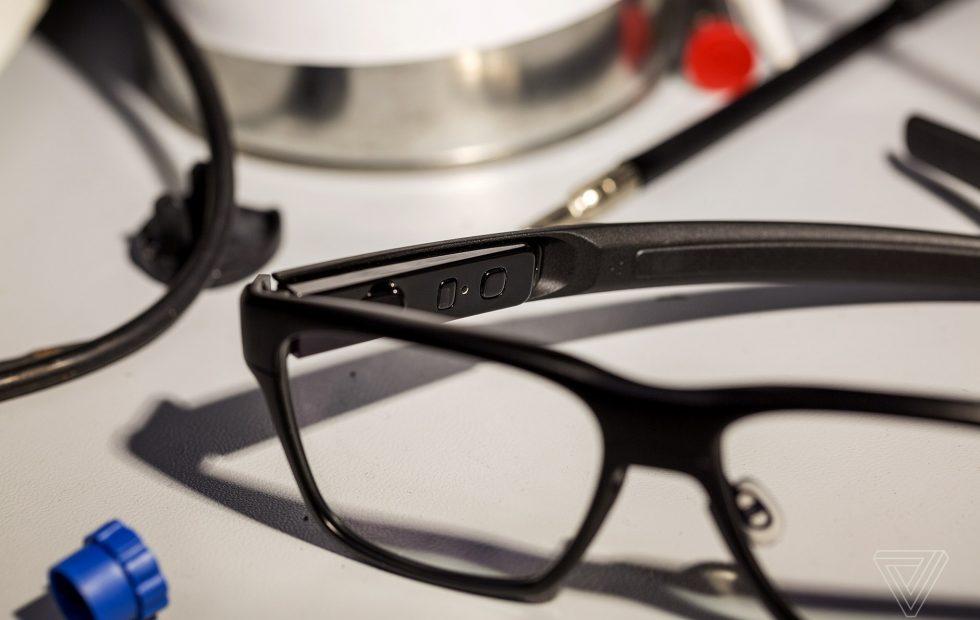 smart eyeglasses