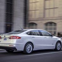 2019 Ford Fusion Hybrid Gains Ev Range And Co Pilot360 Safety Tech Driver Ist Technology Plus Sleeker Styling For All Models And Greater Projected Electric Driving Range The Plug In Hybrid Fusion Energi