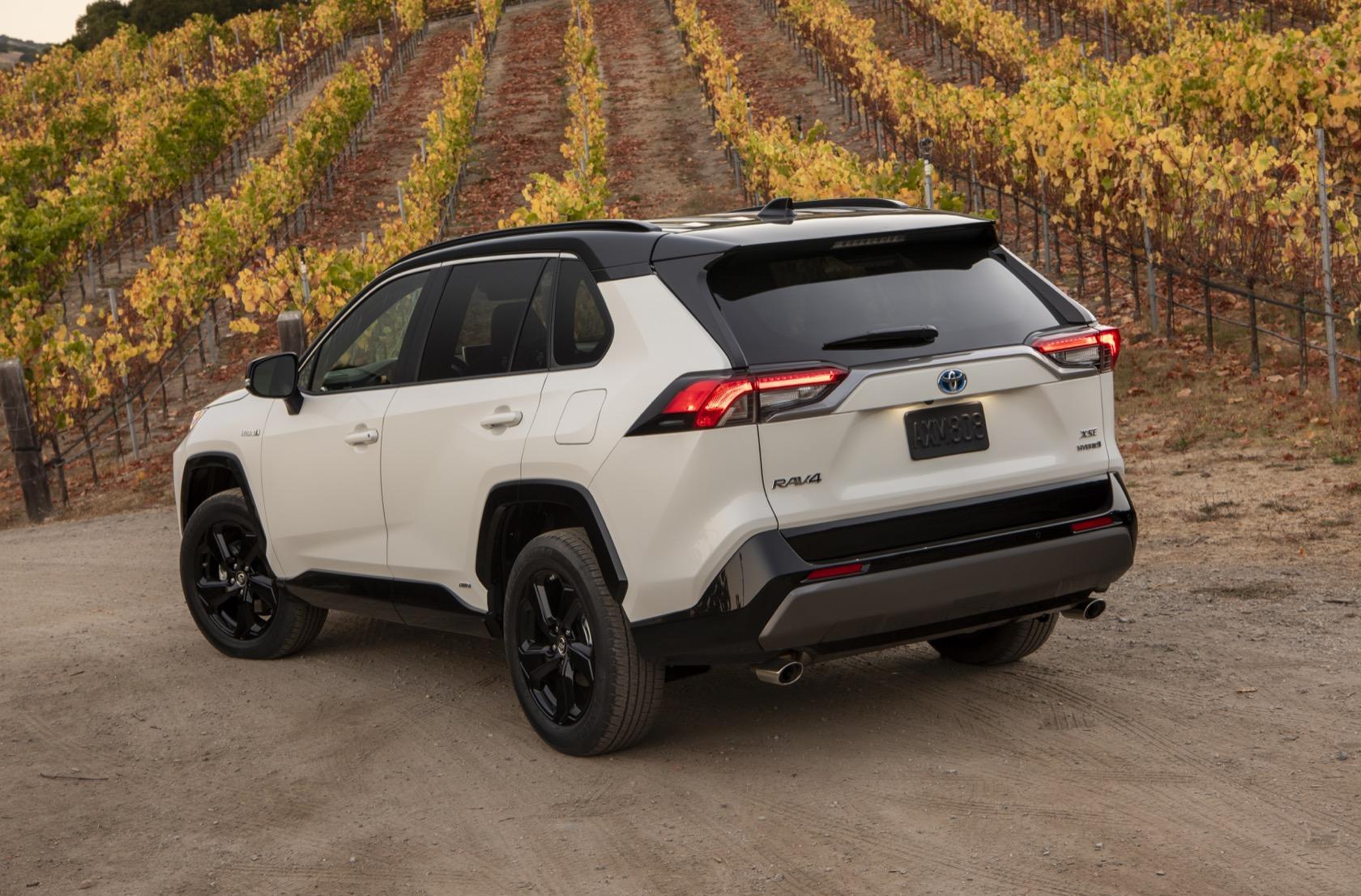 2019 Toyota Rav4 First Drive Review Compact Suv Makes Huge