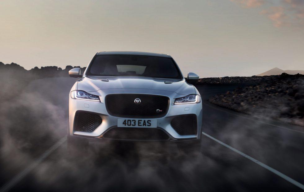19 Jaguar F Pace Svr Gets 550hp V8 To Give Porsche Anxiety Slashgear 19 Jaguar F Pace Svr Gets 550hp V8 To Give Porsche Anxiety Slashgear