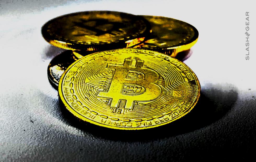 Bitcoin price dribbles at $9k at Gox update