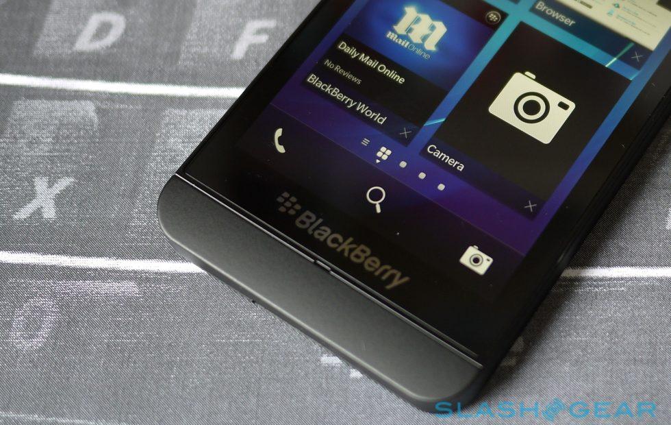 BlackBerry sues Facebook, WhatsApp, Instagram over mobile messaging patents