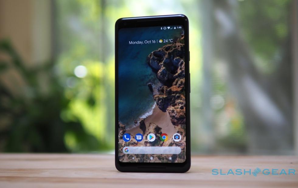 Pixel 2 XL on Google Store gets credit promo, free 18W charger - SlashGear