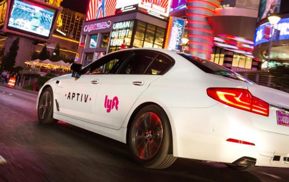 Lyft tests monthly ride plans, but they’re not for casual riders