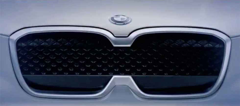 BMW iX3 all-electric SUV teased