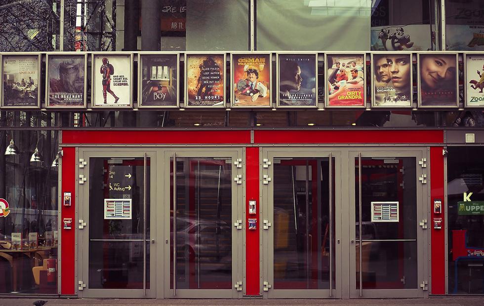 Netflix Theater Purchase May Open Door To Major Film Awards