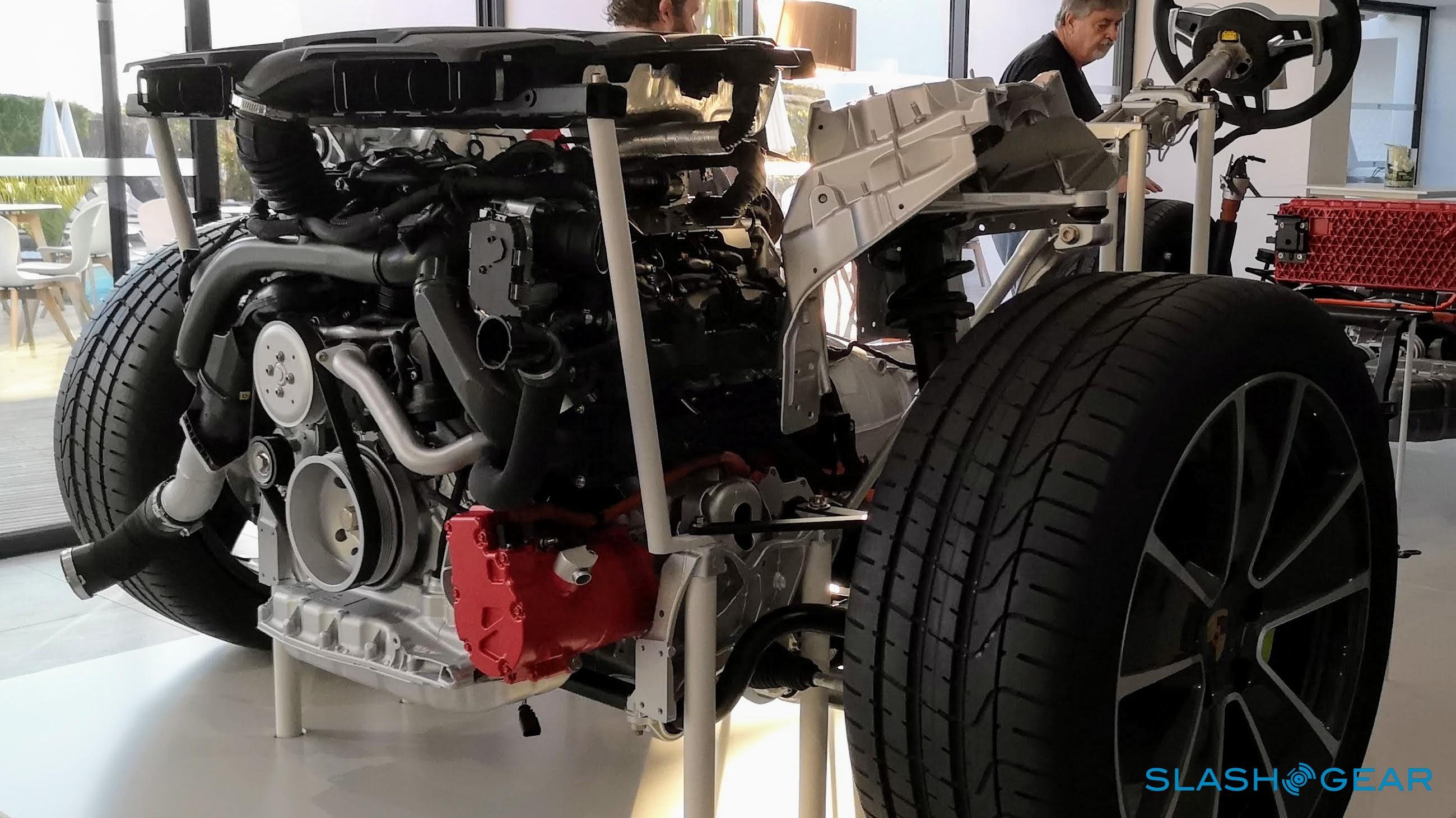 2019 Porsche Cayenne EHybrid FirstDrive Ticks All The Boxes SlashGear