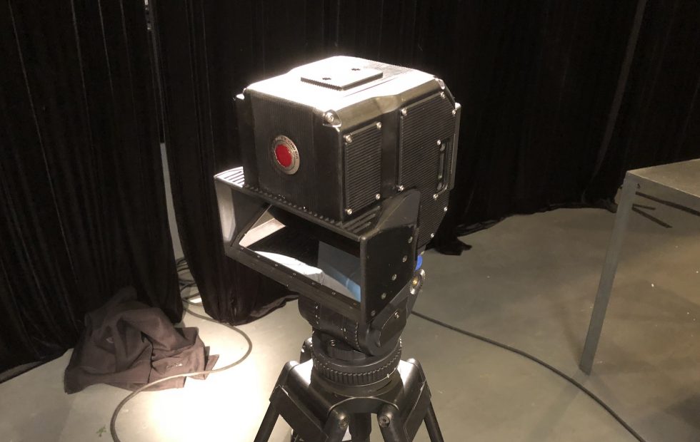 This RED 8K 4V camera uses Hydrogen One as its 3D viewfinder