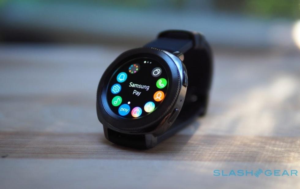Samsung Gear S4 with Wear OS: Tizen is 