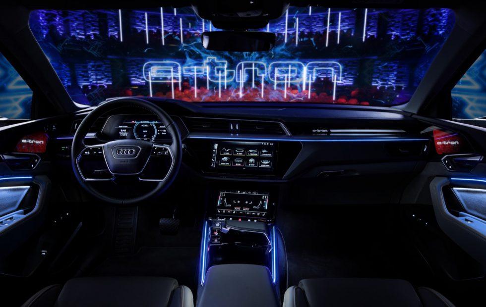 The 2020 Audi E Tron S Cabin Is An Ev Tech Haven Slashgear