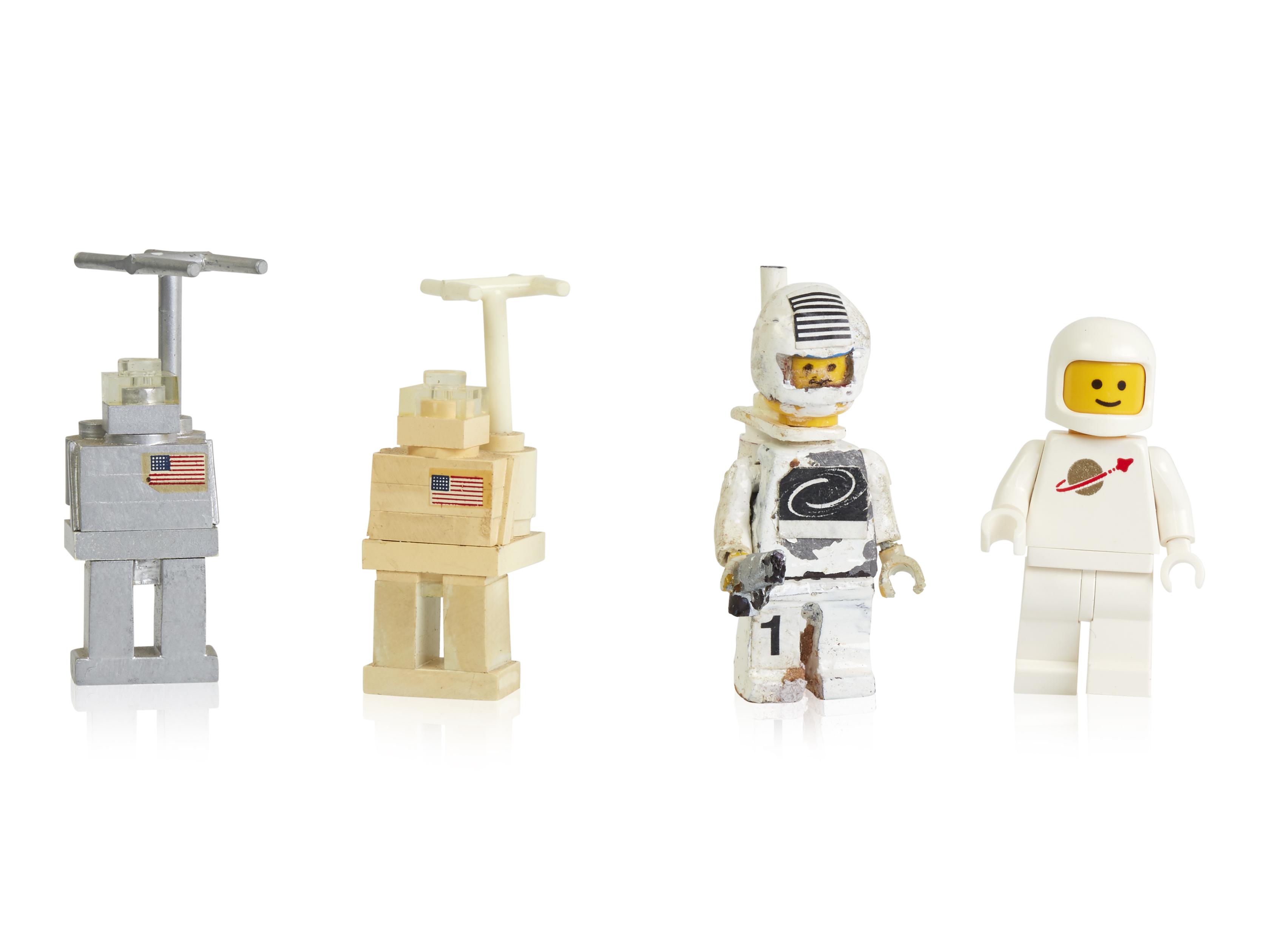 original lego astronaut
