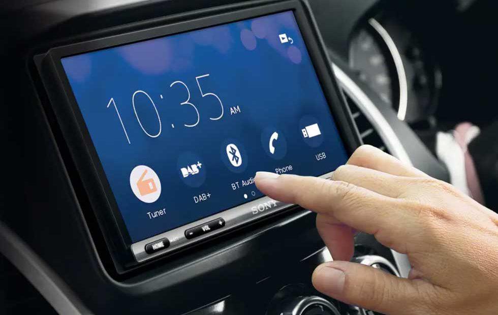 Sony's XAVAX3005DB car audio receiver has massive 6.95inch screen