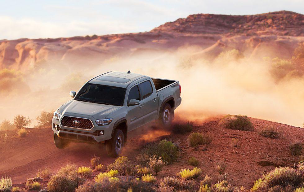 2018 Chevrolet Colorado Vs 2018 Toyota Tacoma Vs 2018 Honda