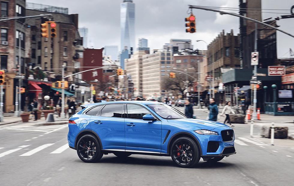 Jaguar to put CarPlay and Android Auto in new and existing vehicles