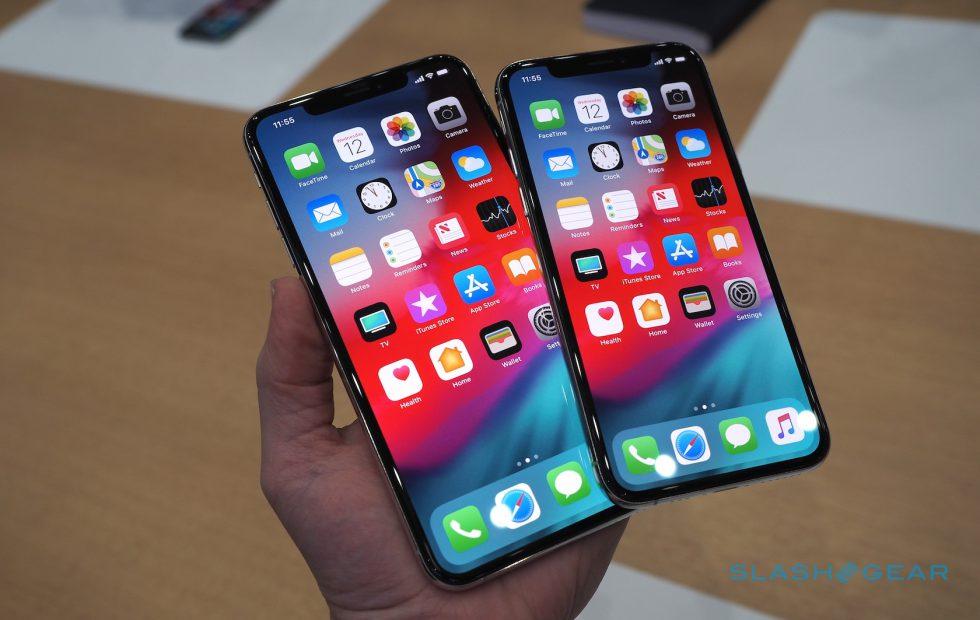 IPhone Xs And Xs Max Teardown Reveal New Battery Tech SlashGear