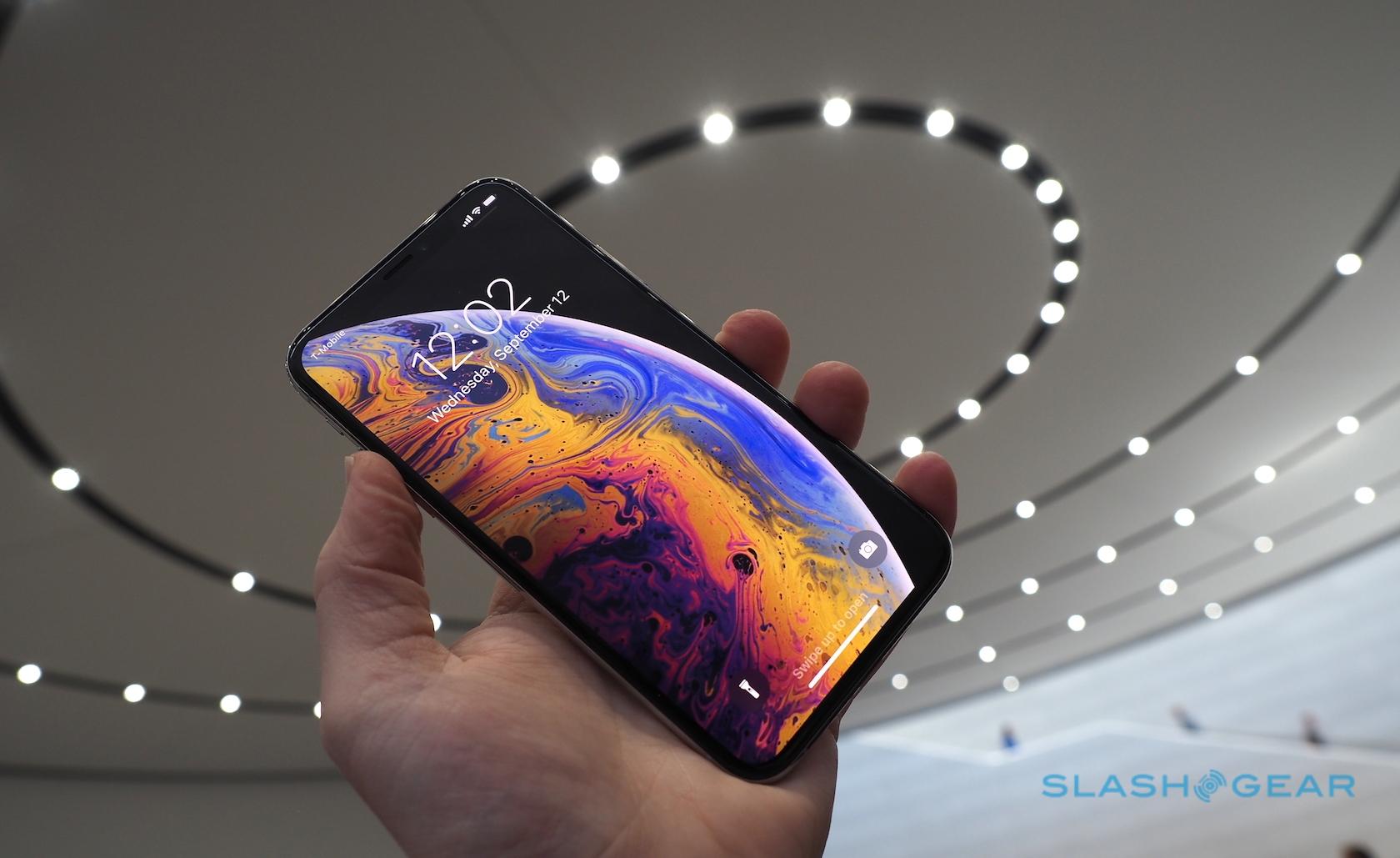 Iphone Xs Max And Iphone Xs Hands On Slashgear