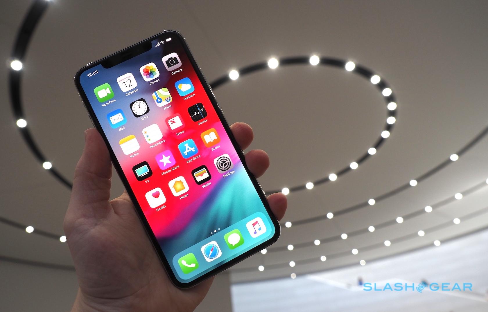 Iphone Xs Max And Iphone Xs Hands On Slashgear