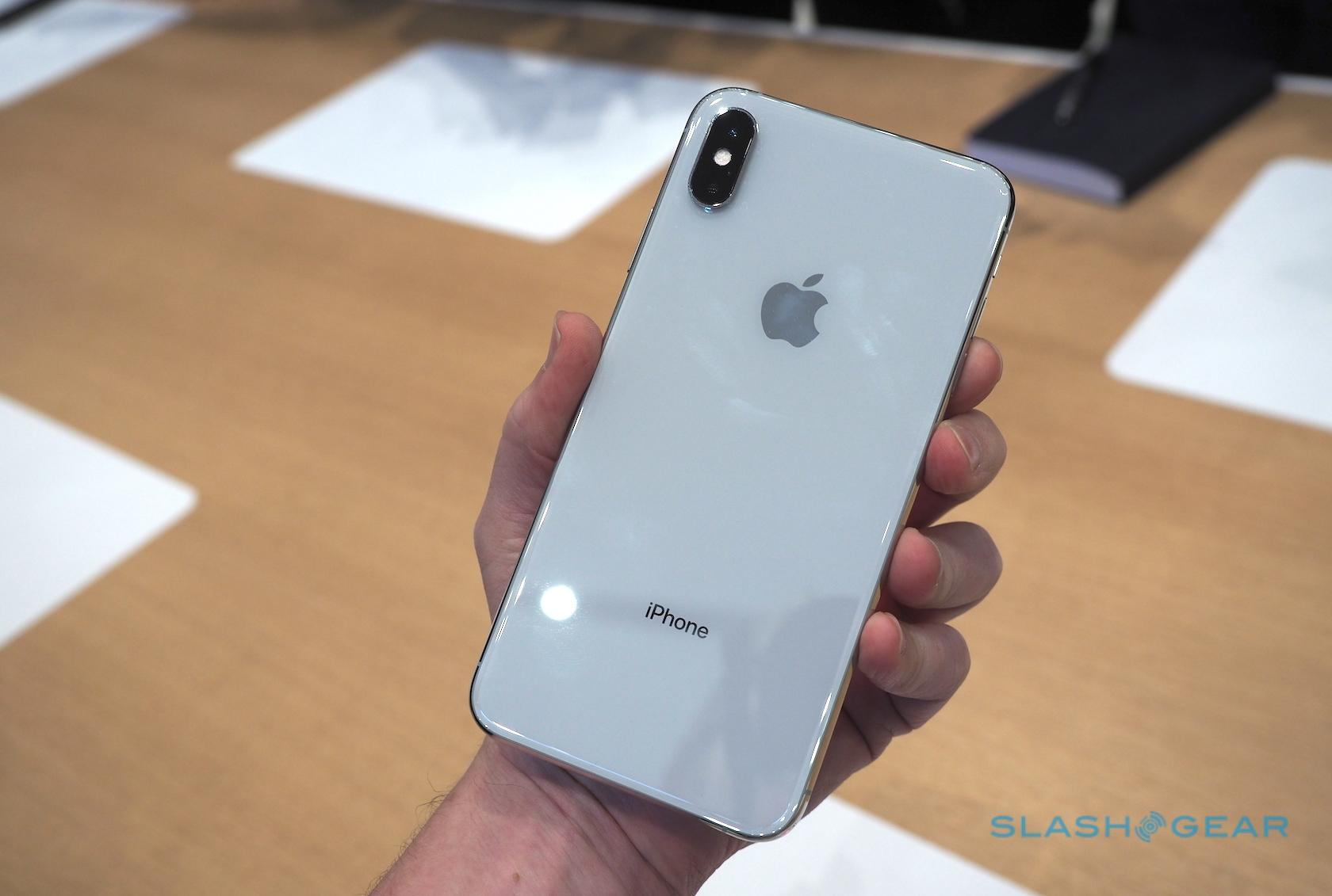 Iphone Xs Max And Iphone Xs Hands On Slashgear