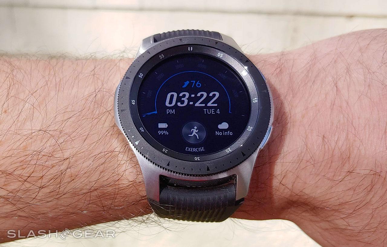 samsung galaxy watch 46mm on small wrist