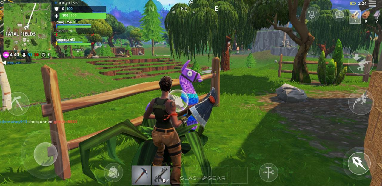 the device had 100 battery from having charged fully overnight at approximately 9 10 i opened fortnite - fortnite run on