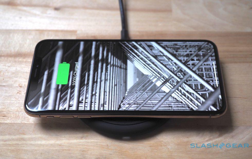 Is your iPhone XS Max charging right? SlashGear