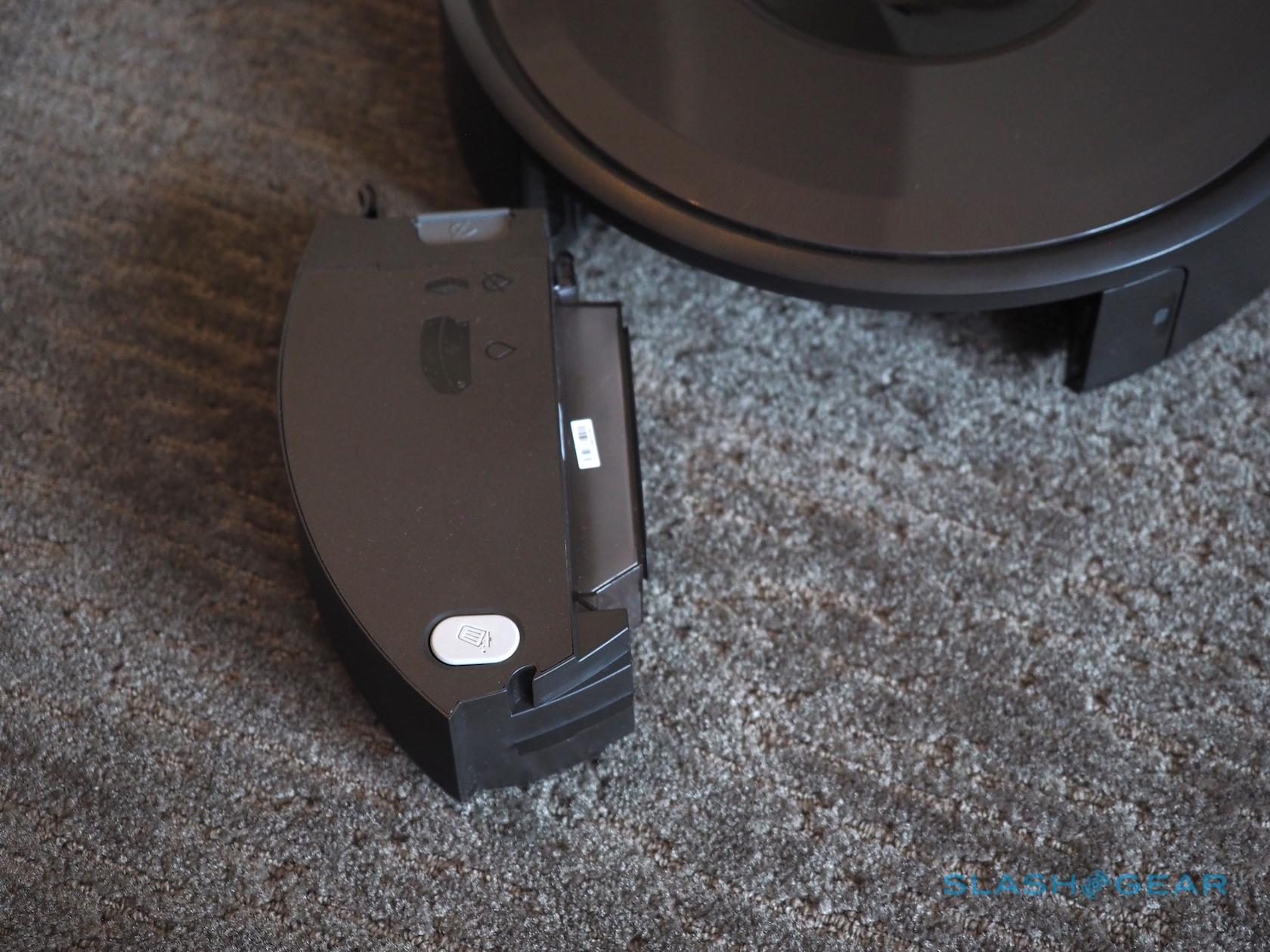 iRobot's SelfEmptying Roomba i7+ Fixes Robot Vacuums' Big Headache SlashGear