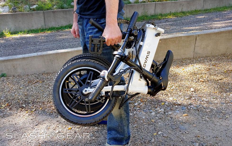 Swagtron EB-5 Review : This Foldable Electric Bike is on-point