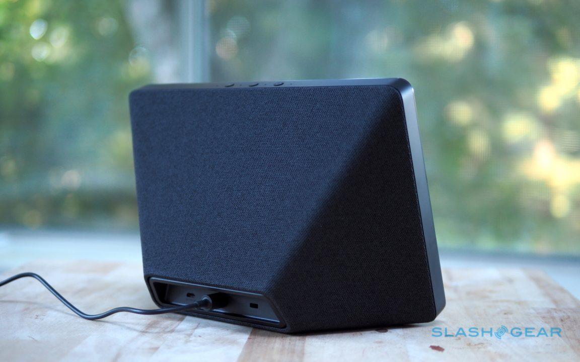 Amazon Echo Show 2nd Gen Review (2018) Alexa the screen star SlashGear