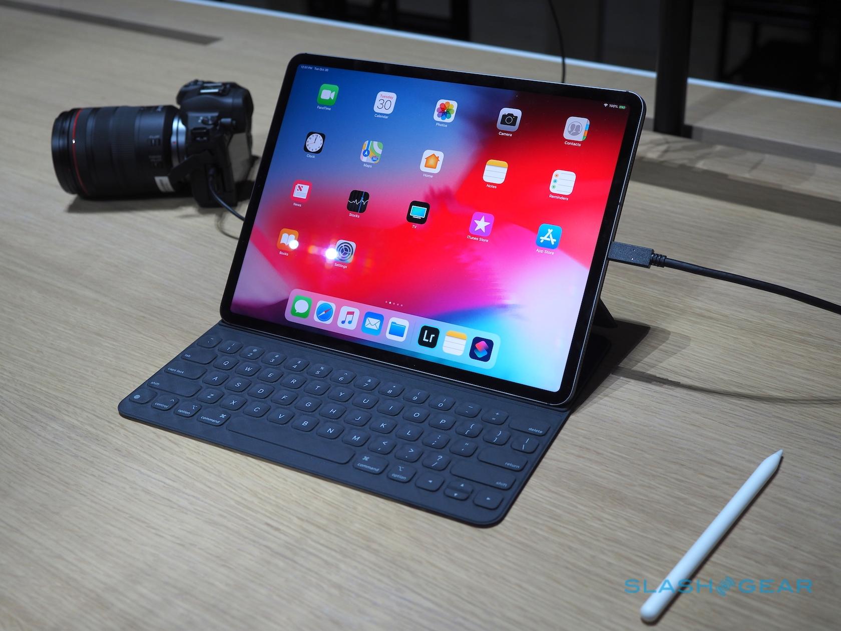 iPad Pro 2022 hands on Better than your laptop SlashGear
