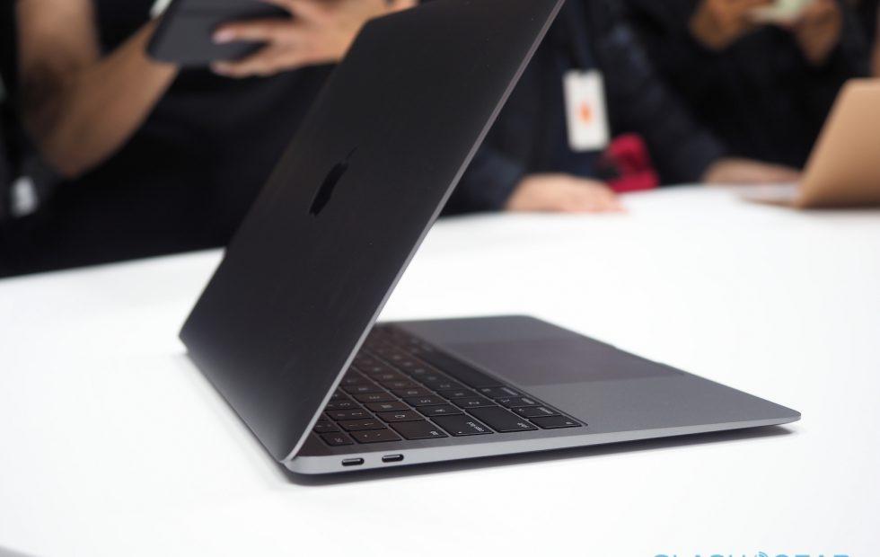 Apple T2 Security Chip prevents MacBook microphone snooping