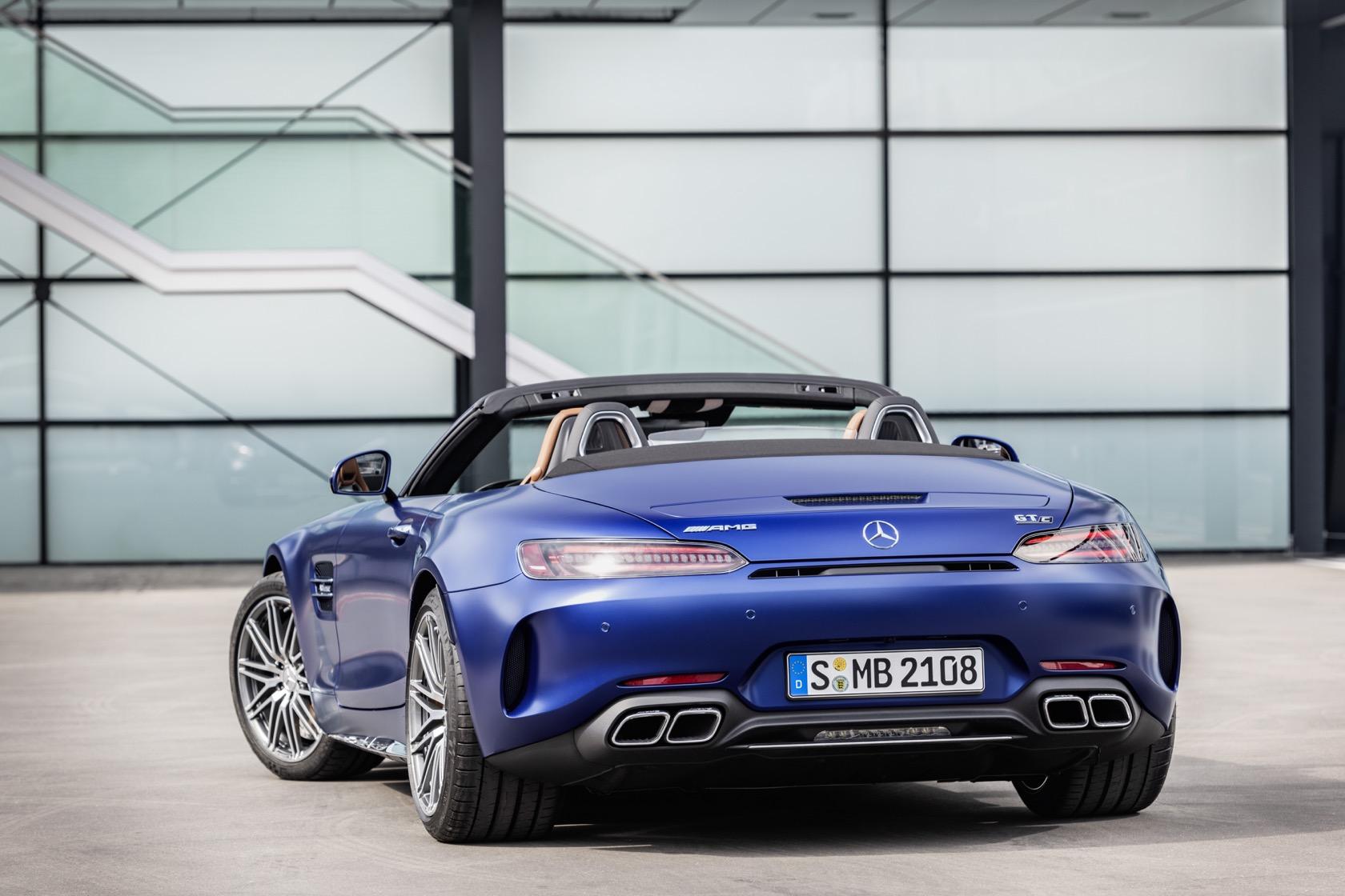 2020 Mercedes Amg Gt R Pro Tops Amg Gt 2 Door Revamp Slashgear
