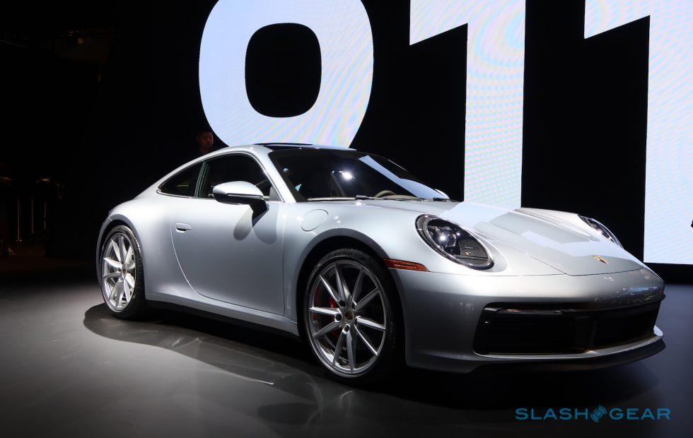 The New 2020 Porsche 911 Is All About How You Feel Slashgear The New 2020 Porsche 911 Is All About How You Feel