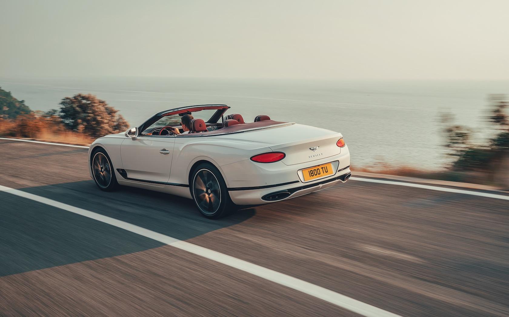 2019 Bentley Continental Gt Convertible Revealed 207mph Droptop