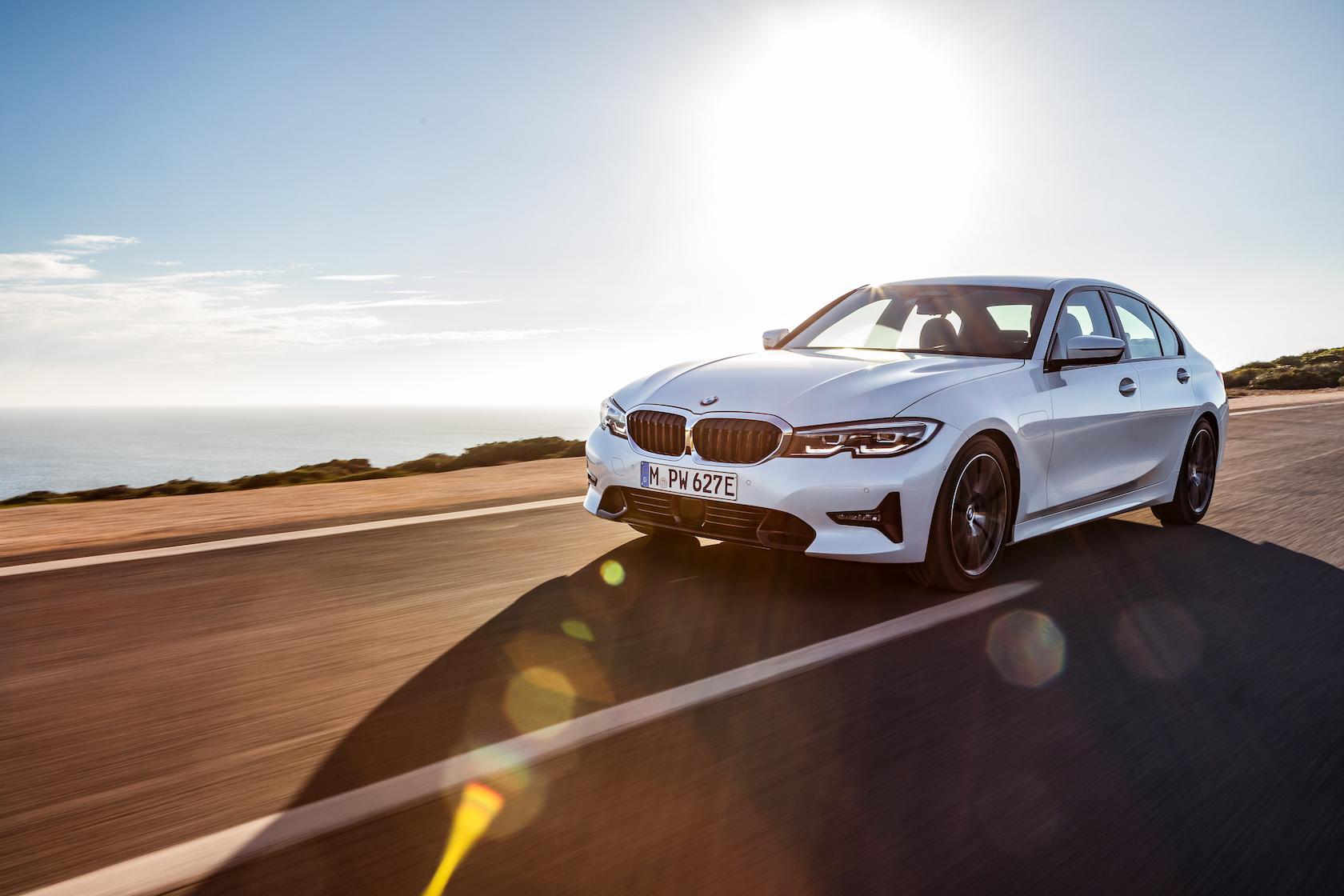 maag Kwaadaardige tumor Manifesteren 2019 BMW 330e hybrid boosts range, performance and tech - SlashGear maag Kwaadaardige tumor Manifesteren 2019 BMW 330e hybrid boosts range, performance and tech - SlashGear