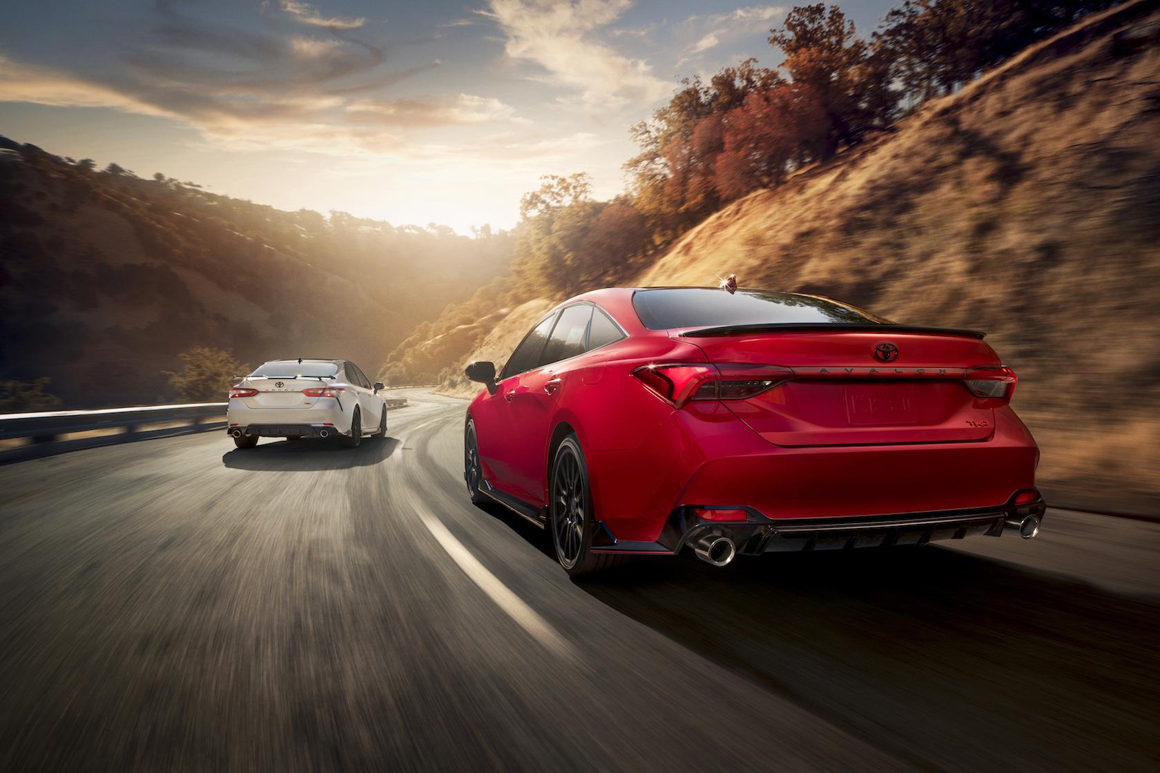 2020 Toyota Camry Trd And Avalon Trd Get Unexpectedly Fierce