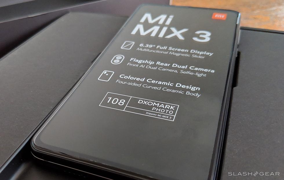 Xiaomi Mi Mix 3 first impressions and unboxing