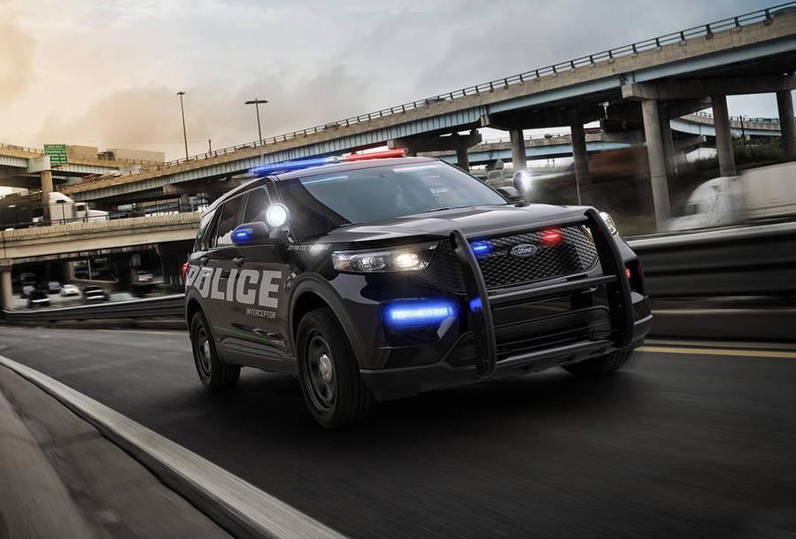 Ford reveals 2020 Police Interceptor Utility, a tech-loaded hybrid Explorer