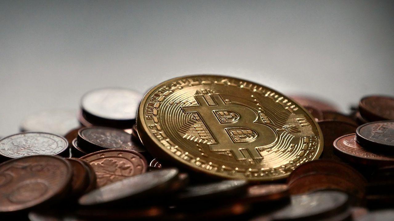 Coinstar kiosks now support swapping cash for bitcoin