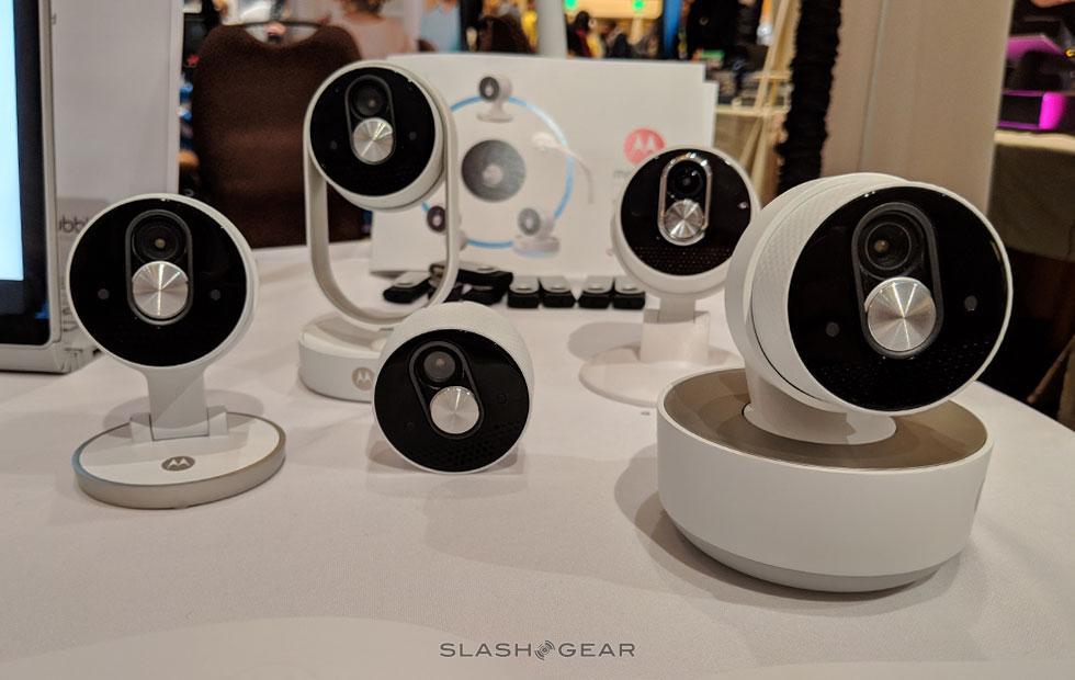 Motorola Dox modular hands-on: One camera, many mounts