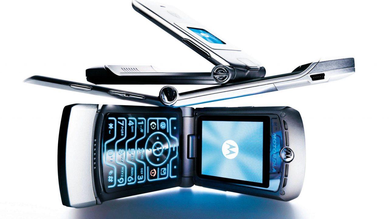 motorola foldable smartphone