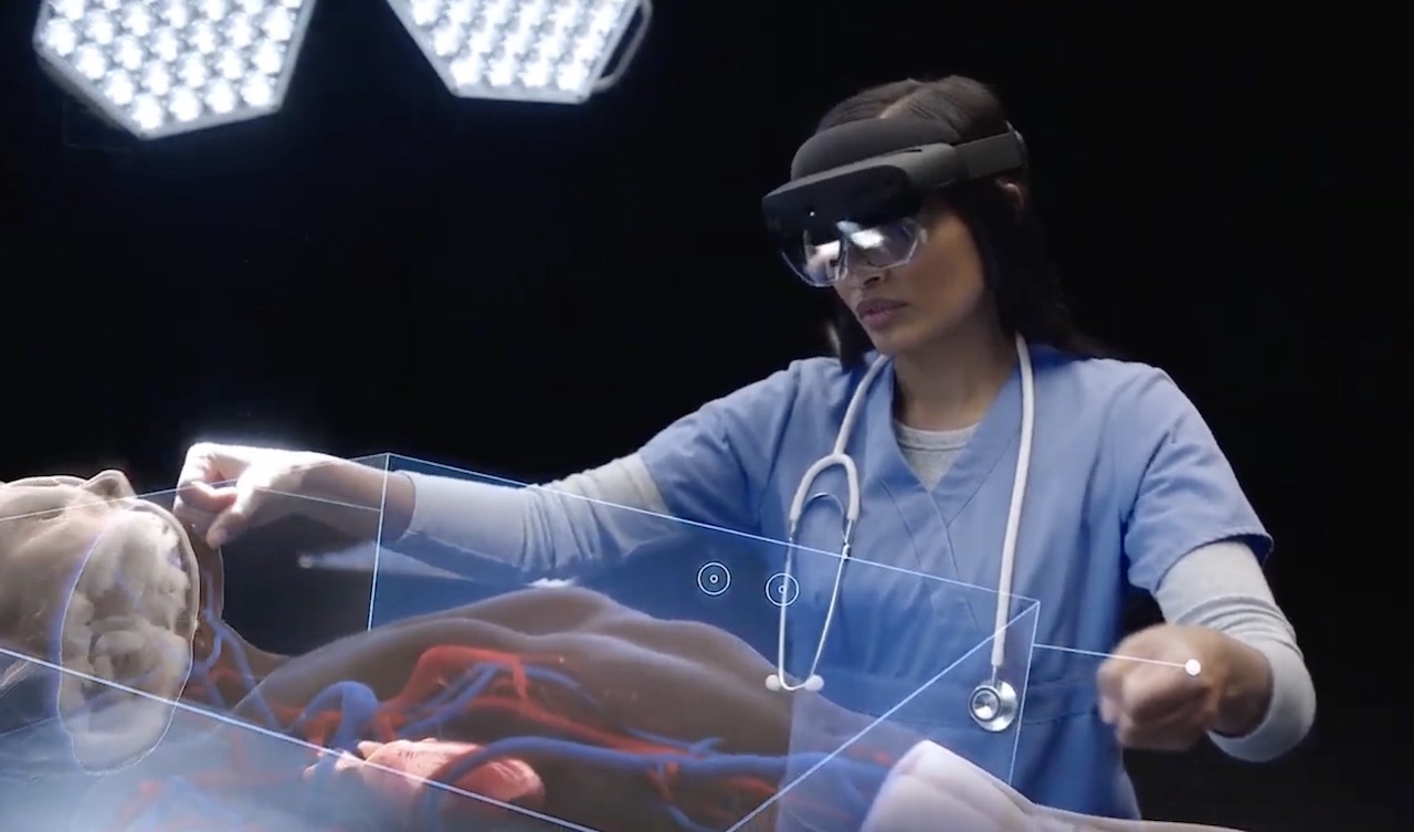Microsoft HoloLens 2 official: $3,500 AR headset still isn't for you ...