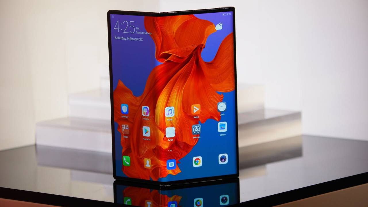 Huawei Mate X revealed: 5G foldable phone looks stunning