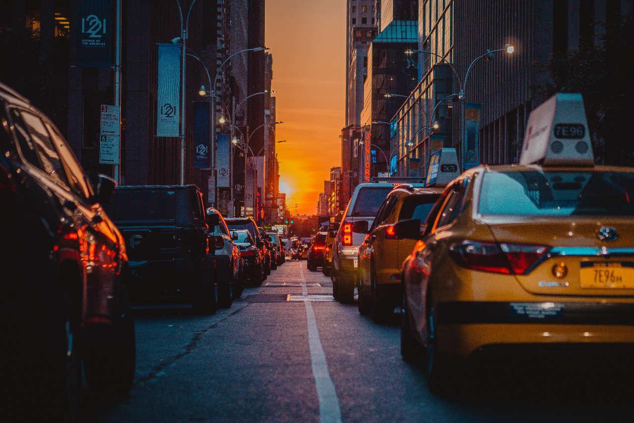 night city photo shoot for photojournalism idea